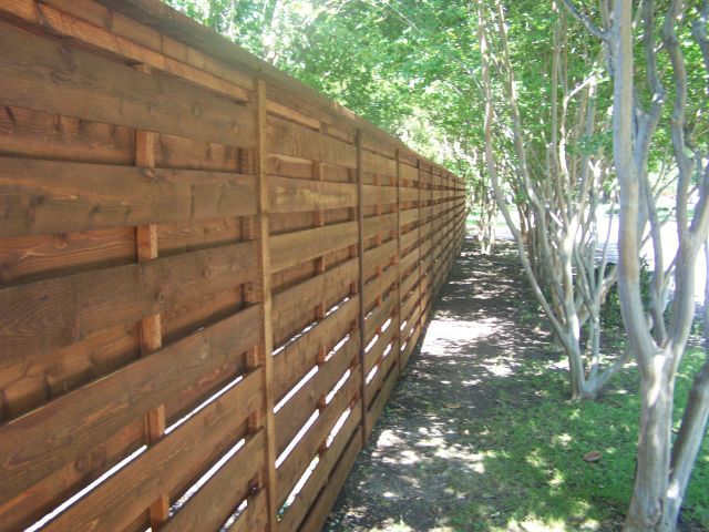 Horizontal Fence Pictures - Texas Best Fence