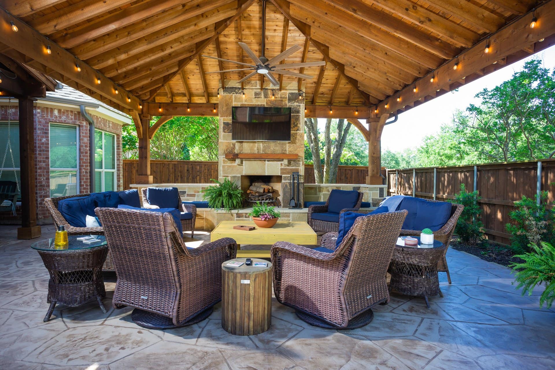 Featured image for “Transform Your Backyard with Texas Best Fence and Patio: A Guide to Our Outdoor Living Process”